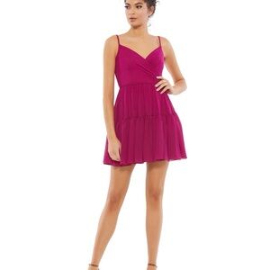 Mac Duggal NWT retails $238